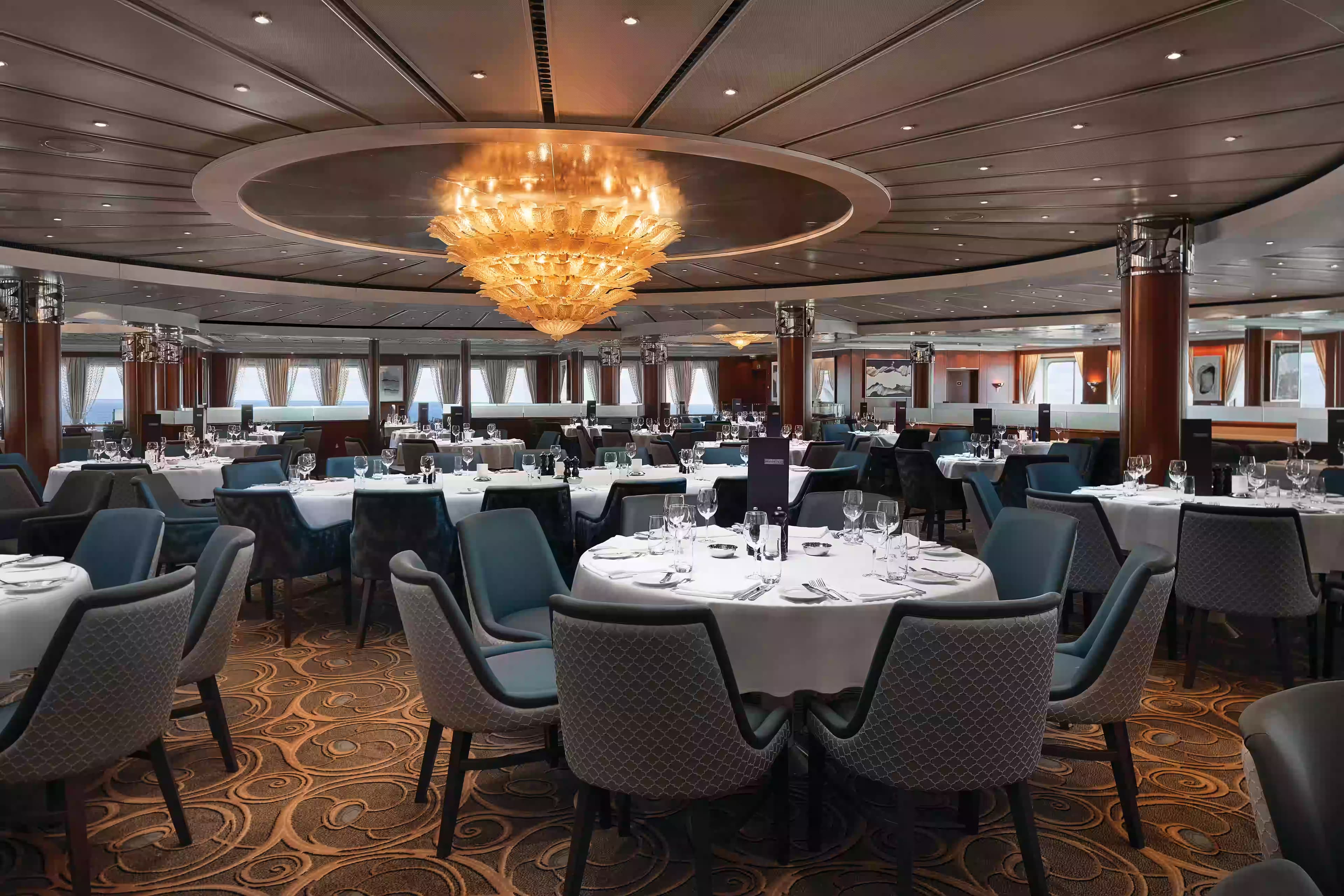 Cordelia Cruises - Mumbai - Highseas - Goa photo 4