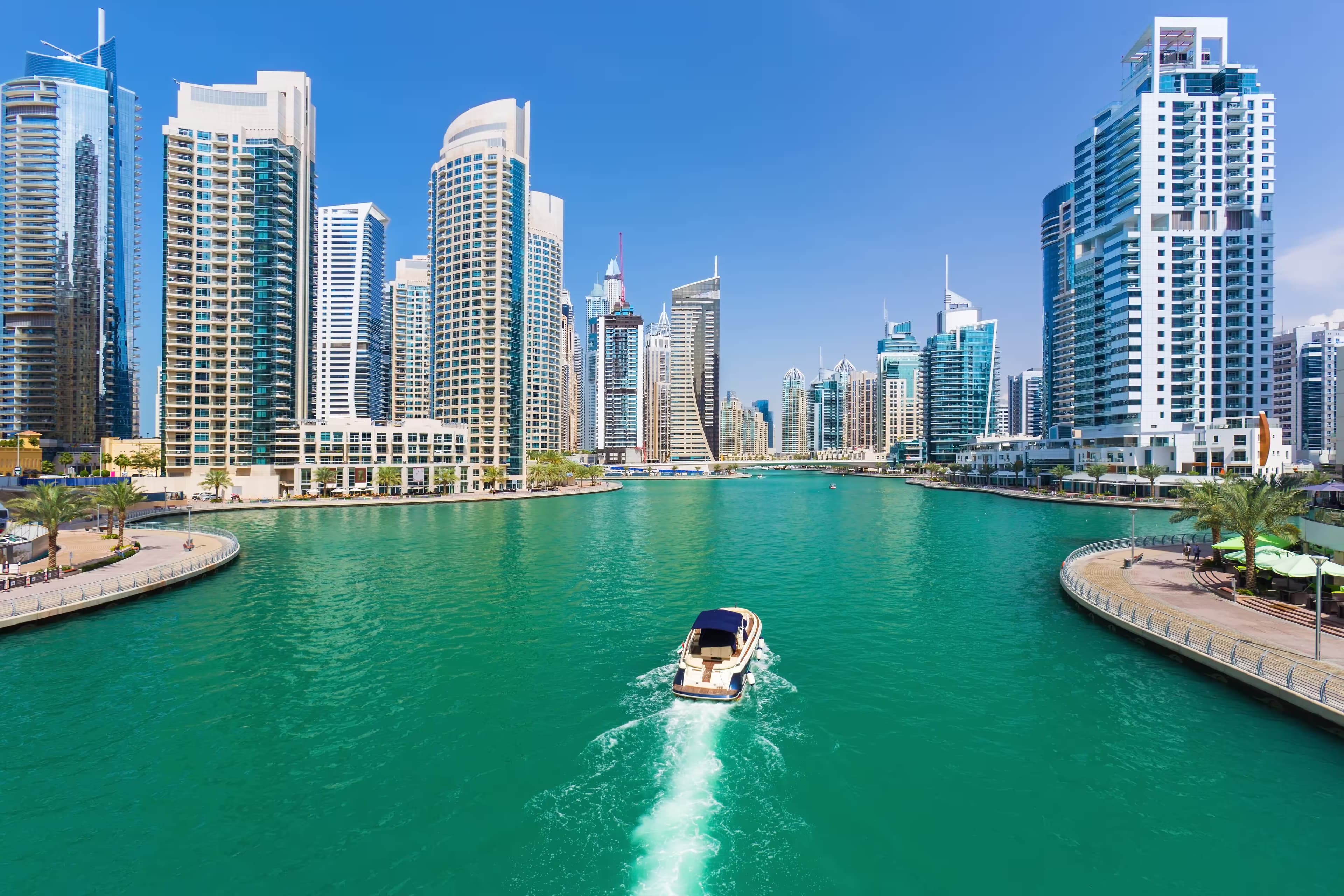 Dubai - Buy 1 Get 1 Free